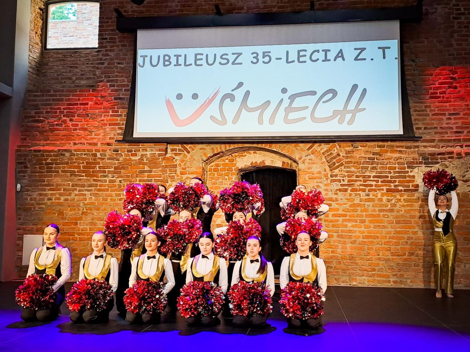 Zdjęcie w galerii na portalu naszraciborz.pl: Tworkowski Uśmiech świętuje 35. urodziny wiadomości z regionu