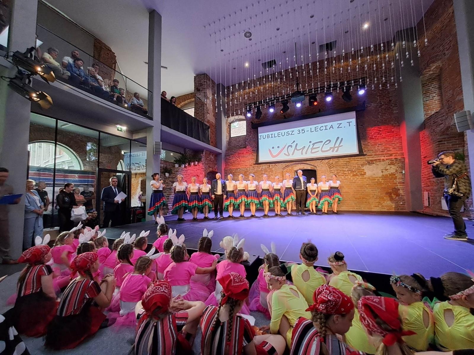 Zdjęcie w galerii na portalu naszraciborz.pl: Tworkowski Uśmiech świętuje 35. urodziny wiadomości z regionu