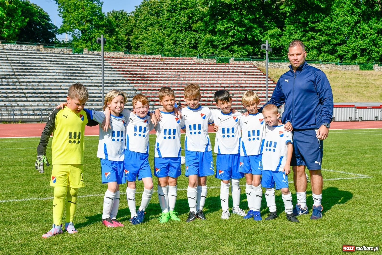 Zdjęcie w galerii na portalu naszraciborz.pl: Dwudniowe piłkarskie zmagania przy Zamkowej [FOTO i WIDEO] wiadomości z regionu