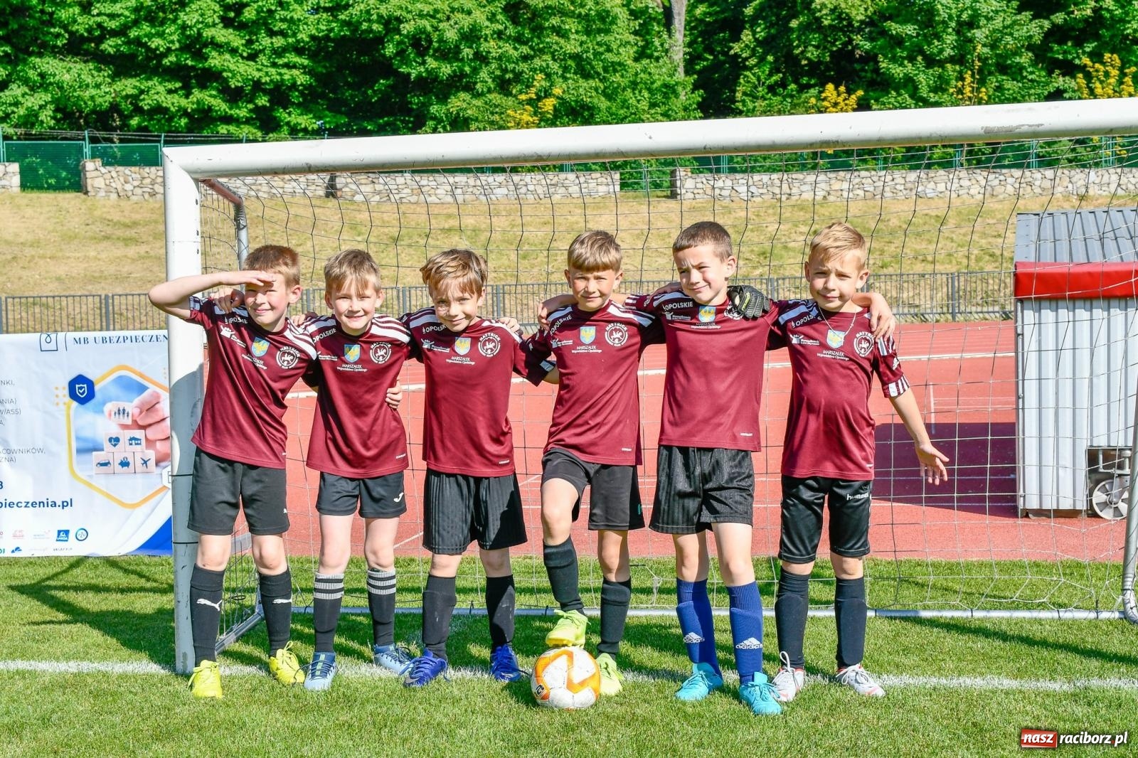 Zdjęcie w galerii na portalu naszraciborz.pl: Dwudniowe piłkarskie zmagania przy Zamkowej [FOTO i WIDEO] wiadomości z regionu