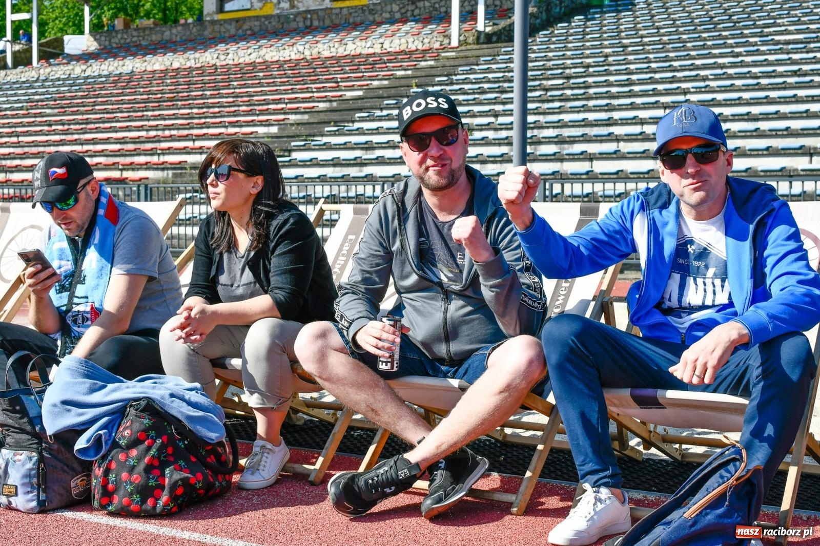 Zdjęcie w galerii na portalu naszraciborz.pl: Dwudniowe piłkarskie zmagania przy Zamkowej [FOTO i WIDEO] wiadomości z regionu