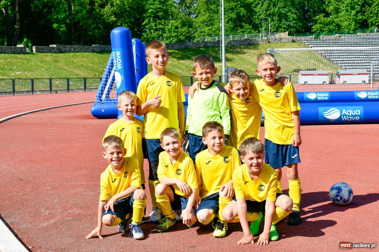 Zdjęcie w galerii na portalu naszraciborz.pl: Dwudniowe piłkarskie zmagania przy Zamkowej [FOTO i WIDEO] wiadomości z regionu