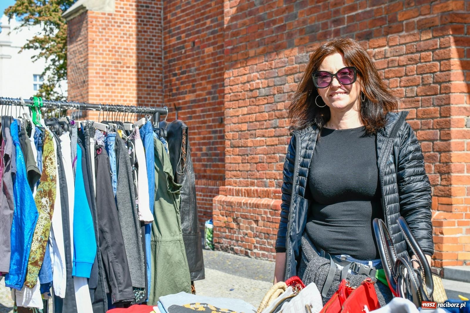 Zdjęcie w galerii na portalu naszraciborz.pl: Raciborski bazarek rzeczy używanych [FOTO i WIDEO] wiadomości z regionu