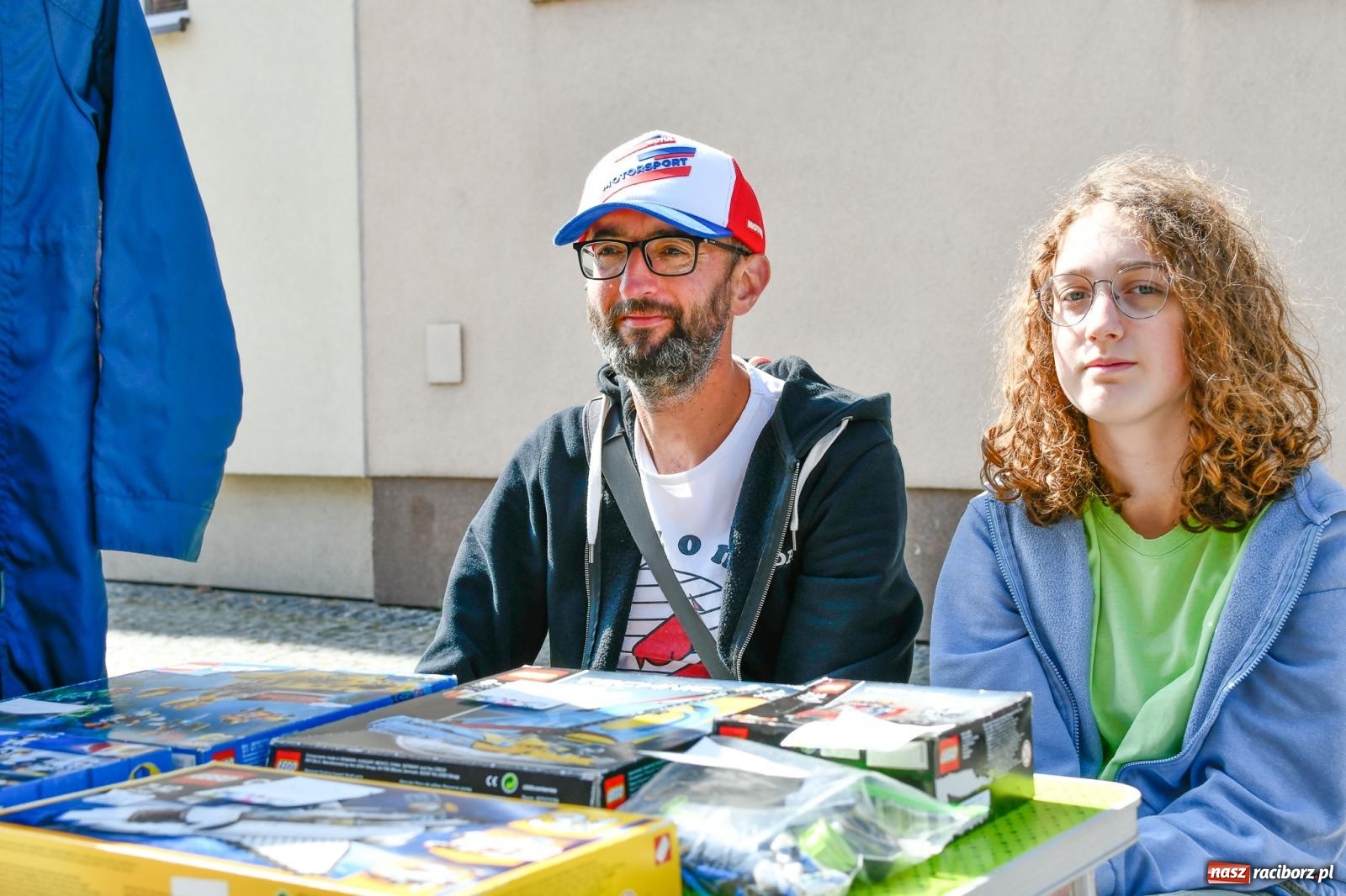 Zdjęcie w galerii na portalu naszraciborz.pl: Raciborski bazarek rzeczy używanych [FOTO i WIDEO] wiadomości z regionu