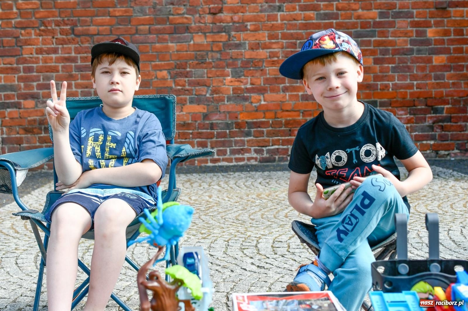 Zdjęcie w galerii na portalu naszraciborz.pl: Raciborski bazarek rzeczy używanych [FOTO i WIDEO] wiadomości z regionu