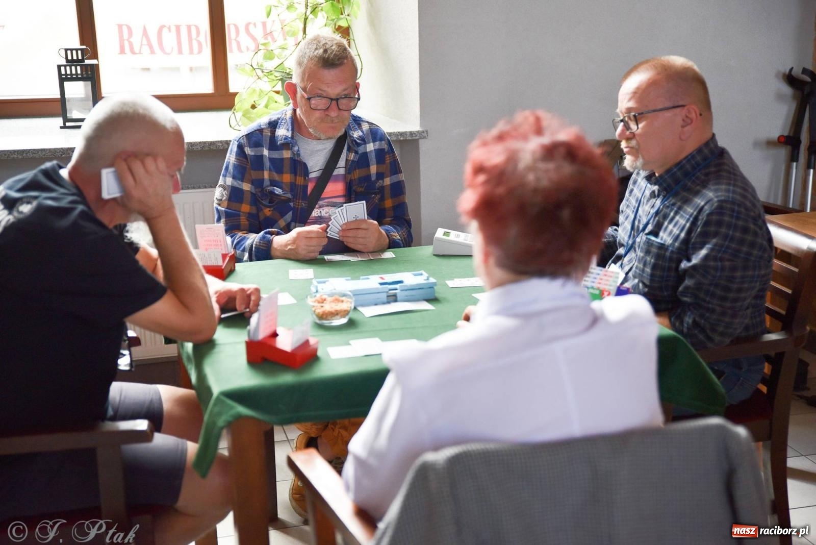 Zdjęcie w galerii na portalu naszraciborz.pl: Brydżyści rywalizowali o Puchar Prezydenta [FOTO i WIDEO] wiadomości z regionu