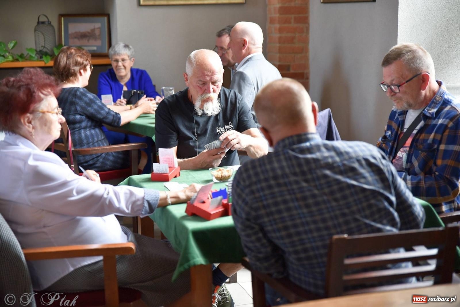 Zdjęcie w galerii na portalu naszraciborz.pl: Brydżyści rywalizowali o Puchar Prezydenta [FOTO i WIDEO] wiadomości z regionu
