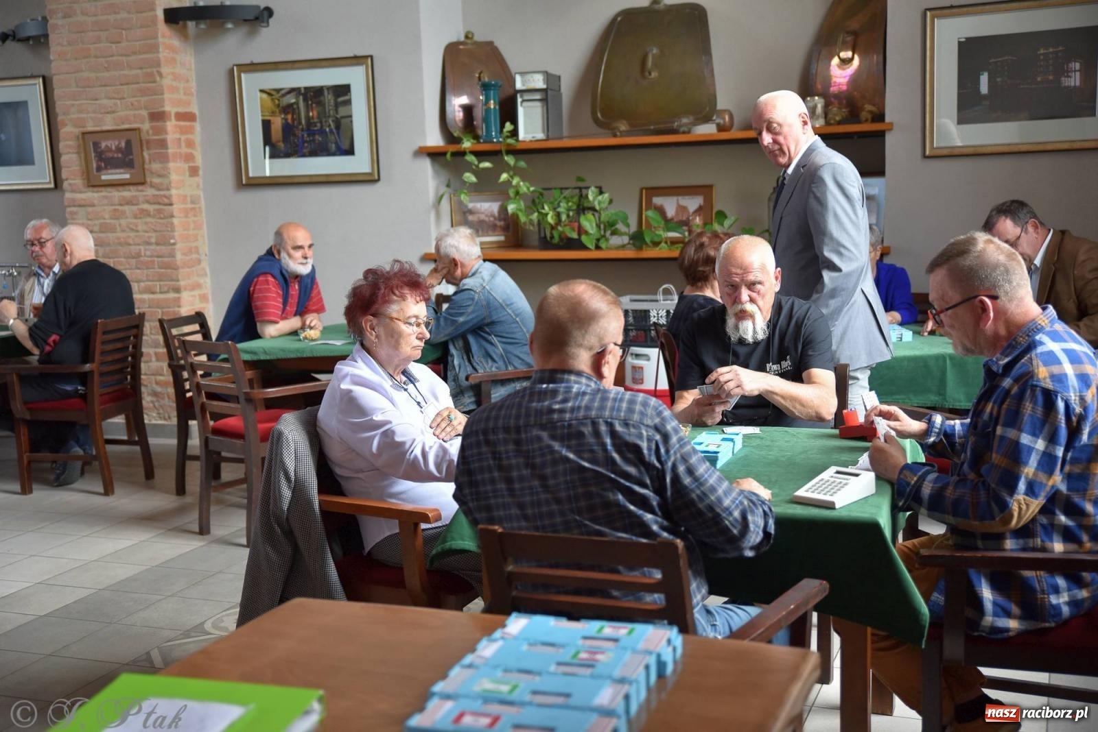 Zdjęcie w galerii na portalu naszraciborz.pl: Brydżyści rywalizowali o Puchar Prezydenta [FOTO i WIDEO] wiadomości z regionu