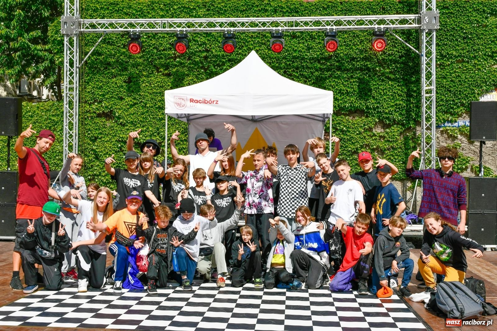 Zdjęcie w galerii na portalu naszraciborz.pl: Breaking pod Muzeum na Dni Raciborza [FOTO i MUZEUM] wiadomości z regionu