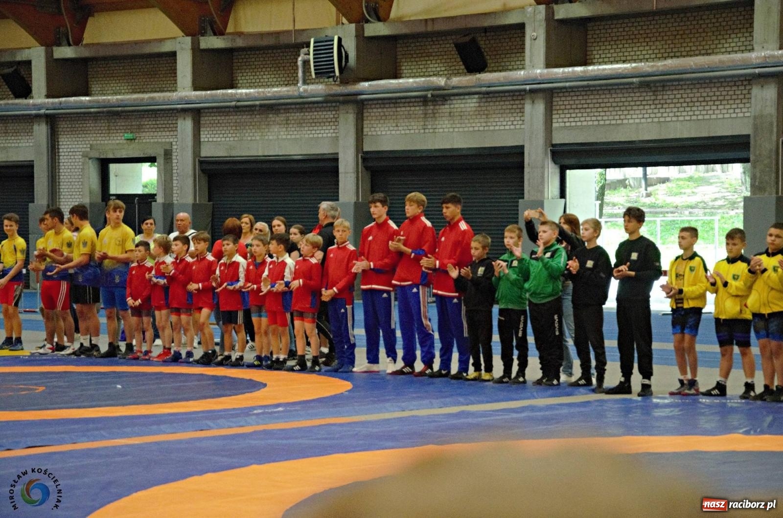 Zdjęcie w galerii na portalu naszraciborz.pl: Międzynarodowe święto zapaśnicze w ZSOMS [FOTO i WIDEO] wiadomości z regionu