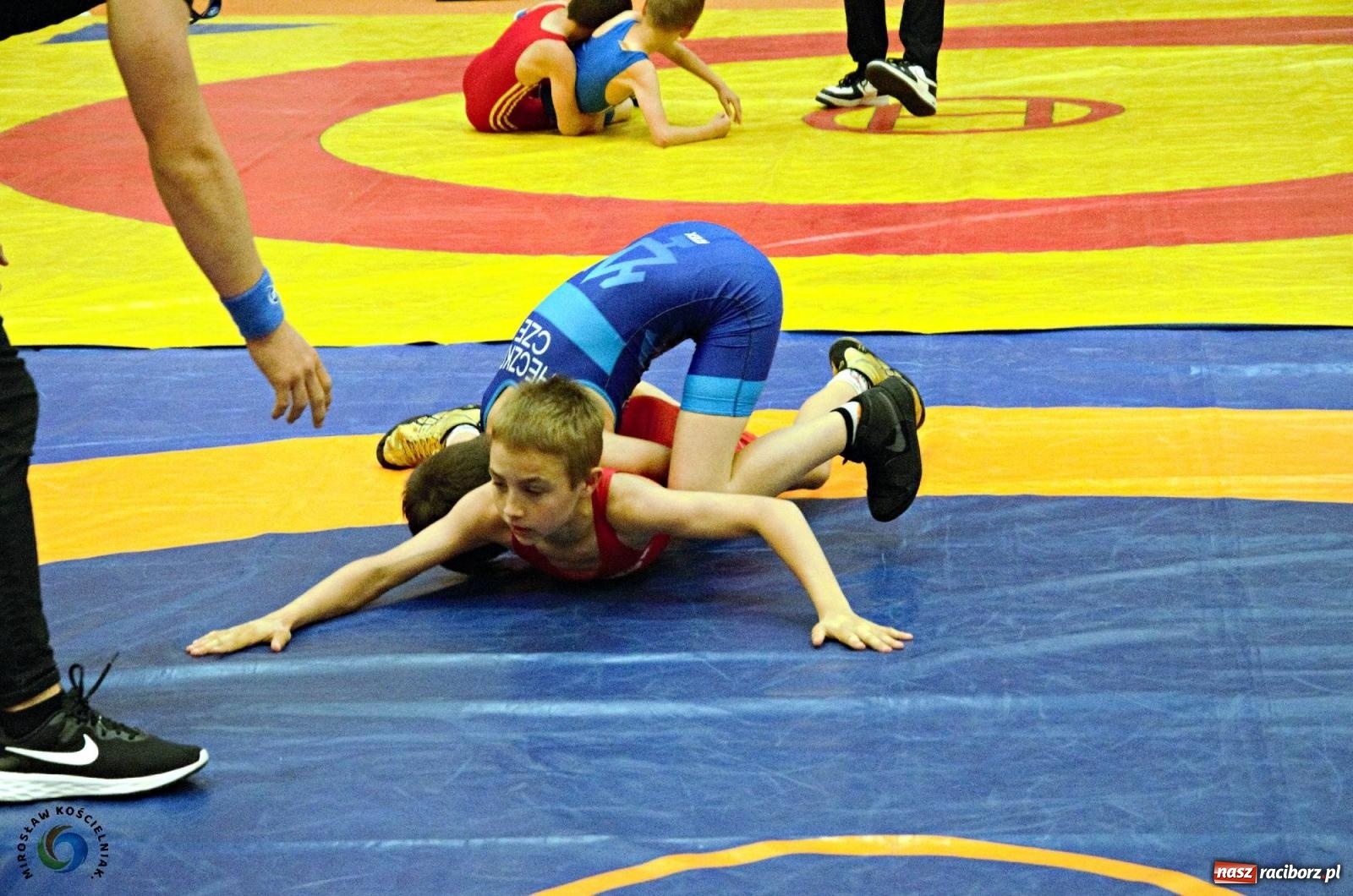 Zdjęcie w galerii na portalu naszraciborz.pl: Międzynarodowe święto zapaśnicze w ZSOMS [FOTO i WIDEO] wiadomości z regionu