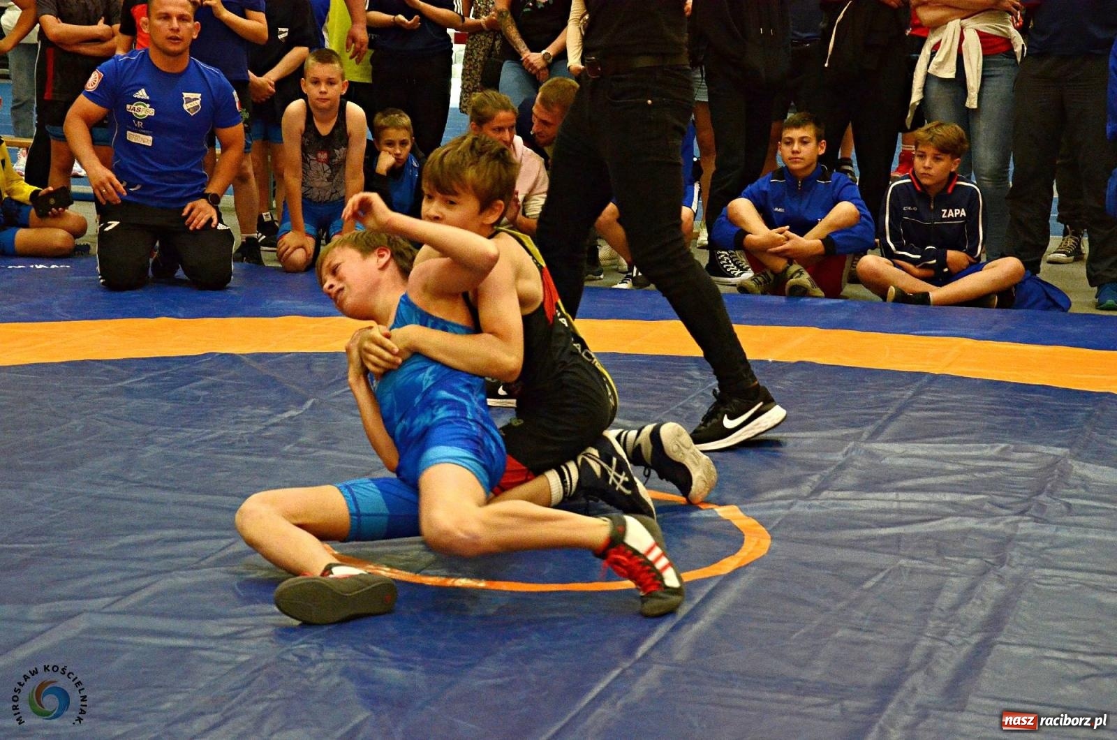 Zdjęcie w galerii na portalu naszraciborz.pl: Międzynarodowe święto zapaśnicze w ZSOMS [FOTO i WIDEO] wiadomości z regionu