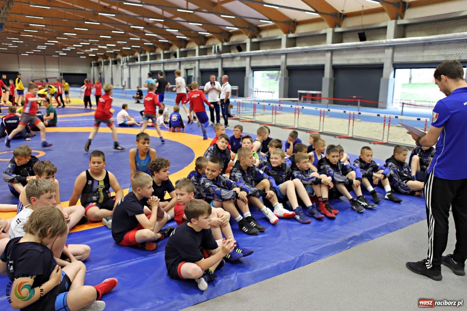 Zdjęcie w galerii na portalu naszraciborz.pl: Międzynarodowe święto zapaśnicze w ZSOMS [FOTO i WIDEO] wiadomości z regionu