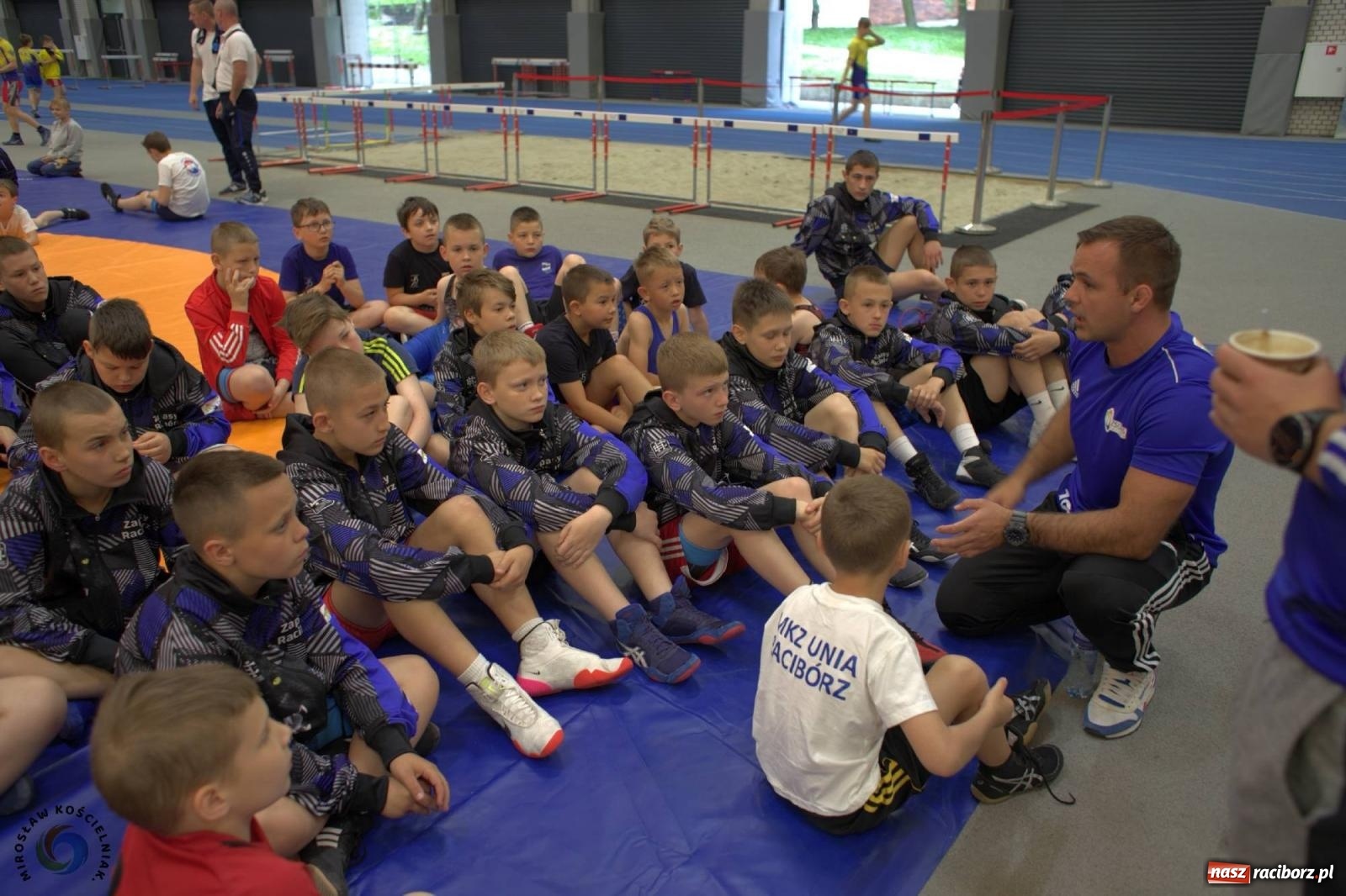 Zdjęcie w galerii na portalu naszraciborz.pl: Międzynarodowe święto zapaśnicze w ZSOMS [FOTO i WIDEO] wiadomości z regionu