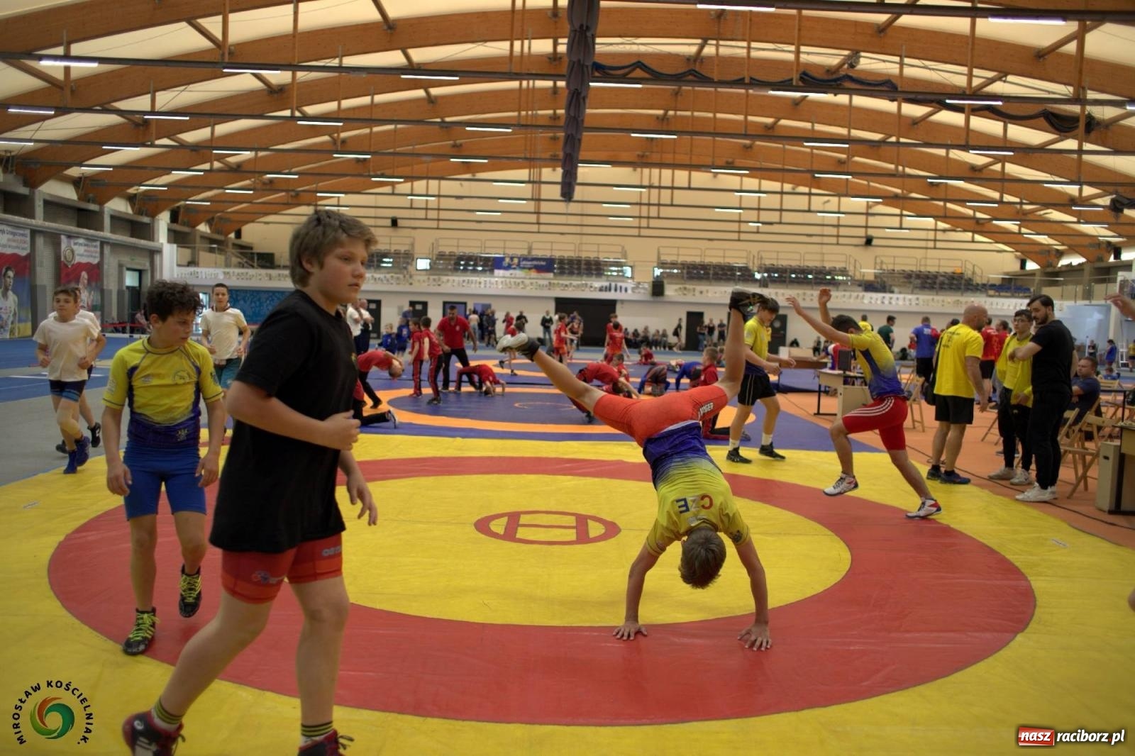 Zdjęcie w galerii na portalu naszraciborz.pl: Międzynarodowe święto zapaśnicze w ZSOMS [FOTO i WIDEO] wiadomości z regionu