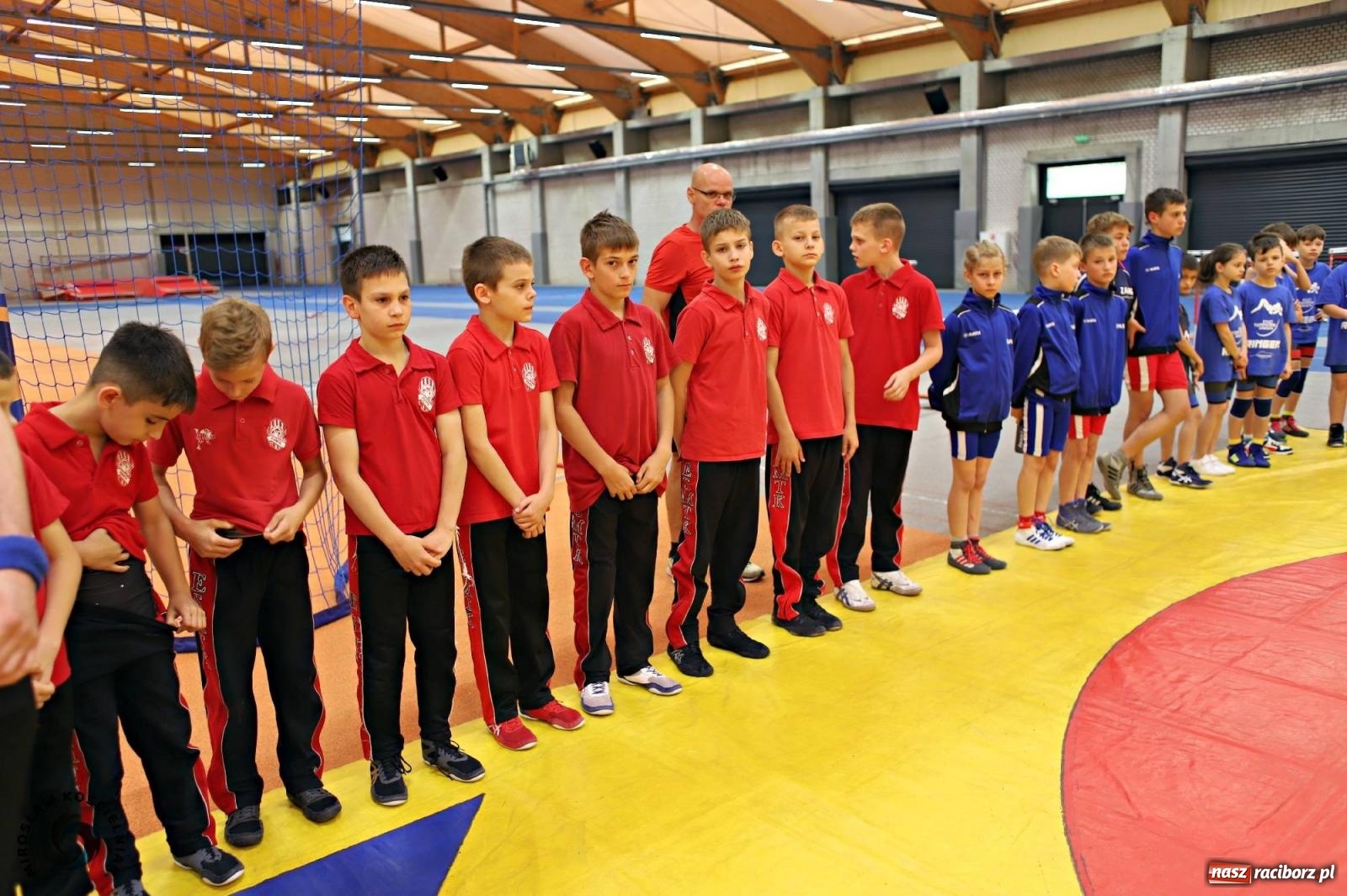 Zdjęcie w galerii na portalu naszraciborz.pl: Międzynarodowe święto zapaśnicze w ZSOMS [FOTO i WIDEO] wiadomości z regionu