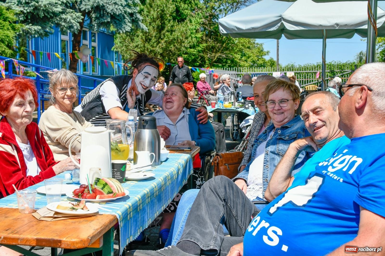 Zdjęcie w galerii na portalu naszraciborz.pl: Szampańska zabawa seniorów ze Złotej Jesieni [FOTO i WIDEO] wiadomości z regionu