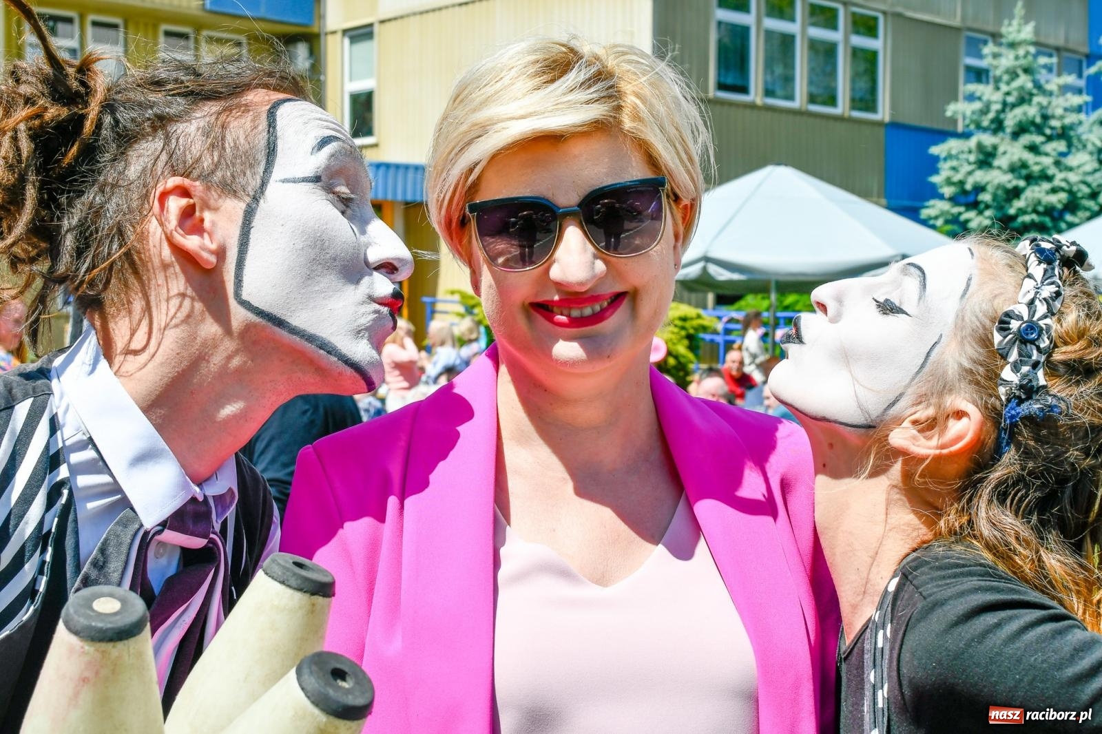 Zdjęcie w galerii na portalu naszraciborz.pl: Szampańska zabawa seniorów ze Złotej Jesieni [FOTO i WIDEO] wiadomości z regionu