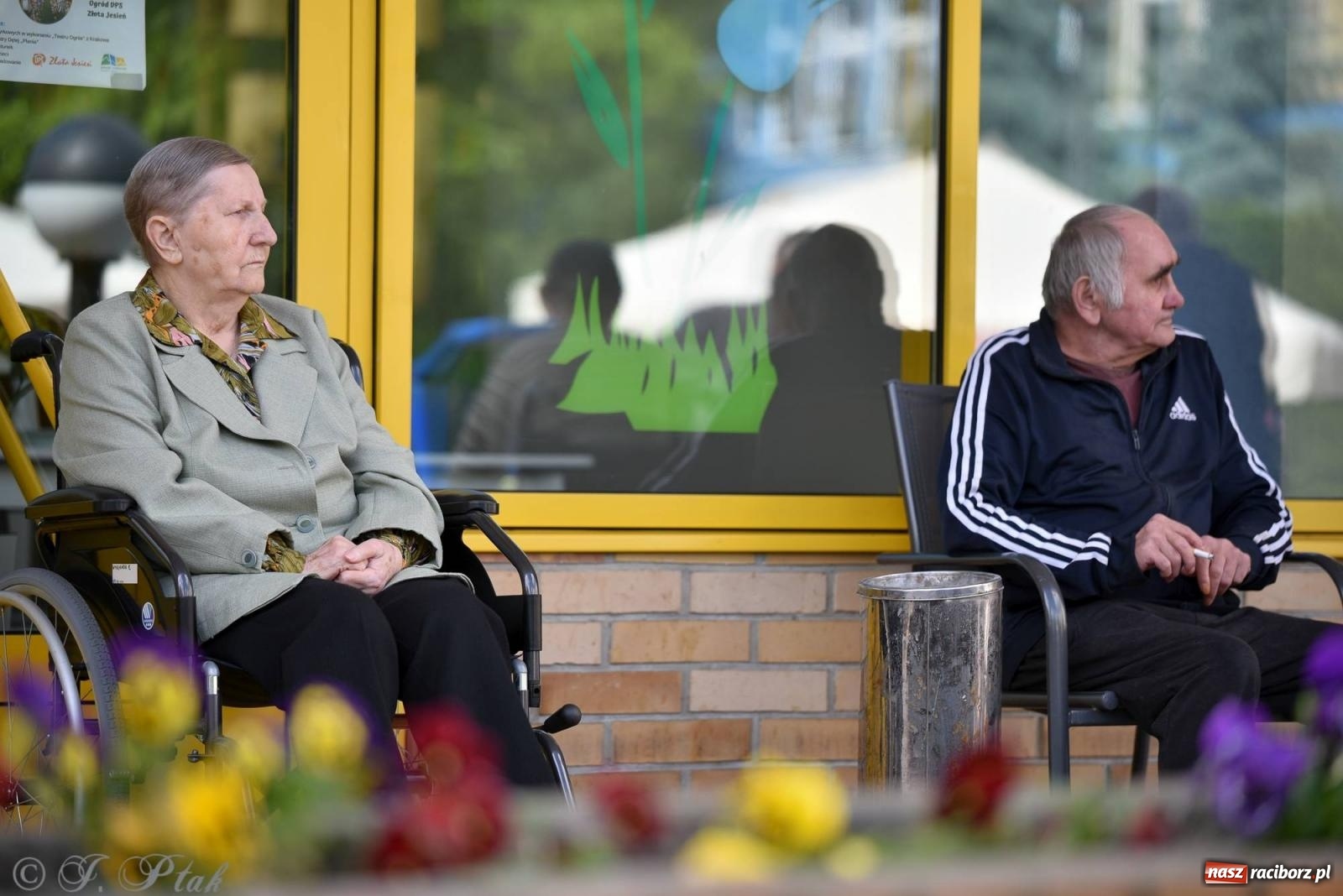 Zdjęcie w galerii na portalu naszraciborz.pl: Szampańska zabawa seniorów ze Złotej Jesieni [FOTO i WIDEO] wiadomości z regionu