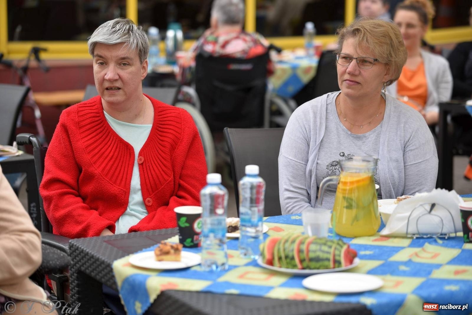 Zdjęcie w galerii na portalu naszraciborz.pl: Szampańska zabawa seniorów ze Złotej Jesieni [FOTO i WIDEO] wiadomości z regionu