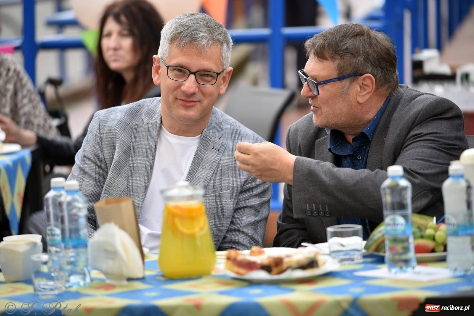 Zdjęcie w galerii na portalu naszraciborz.pl: Szampańska zabawa seniorów ze Złotej Jesieni [FOTO i WIDEO] wiadomości z regionu