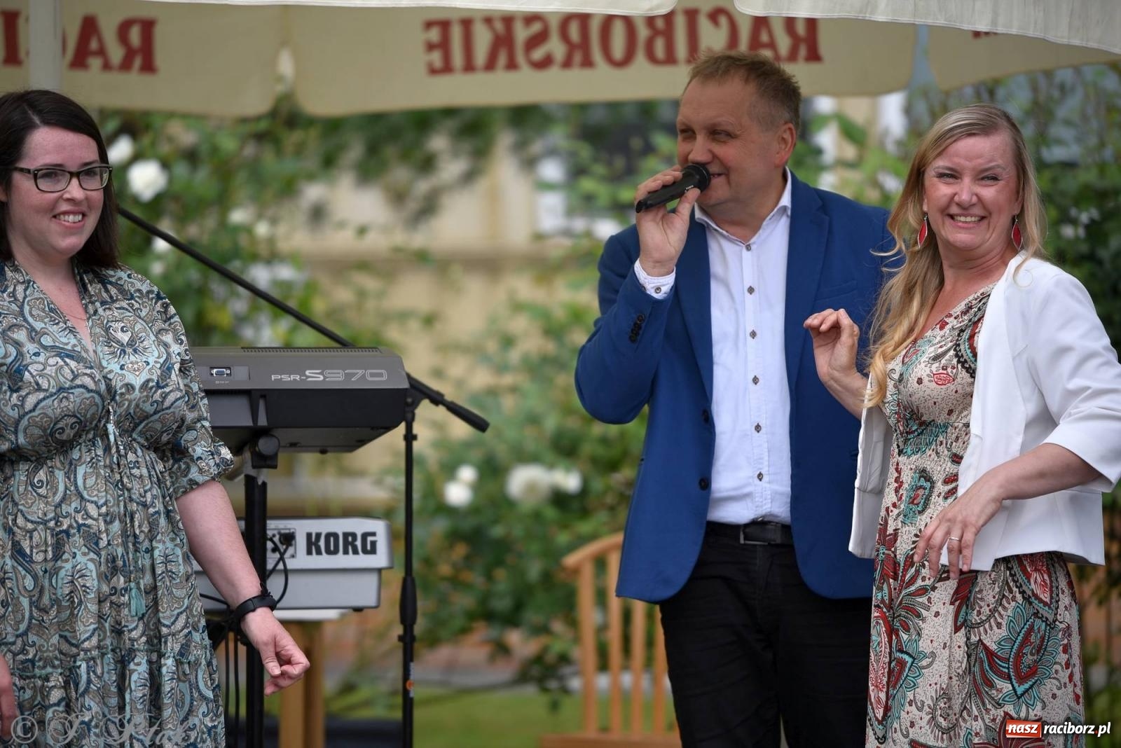 Zdjęcie w galerii na portalu naszraciborz.pl: Szampańska zabawa seniorów ze Złotej Jesieni [FOTO i WIDEO] wiadomości z regionu
