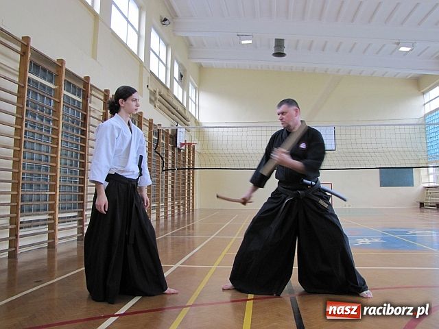 Zdjęcie w galerii na portalu naszraciborz.pl: Japońska szermierka w SP 15 wiadomości z regionu