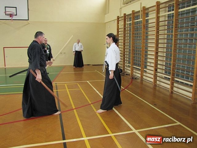 Zdjęcie w galerii na portalu naszraciborz.pl: Japońska szermierka w SP 15 wiadomości z regionu