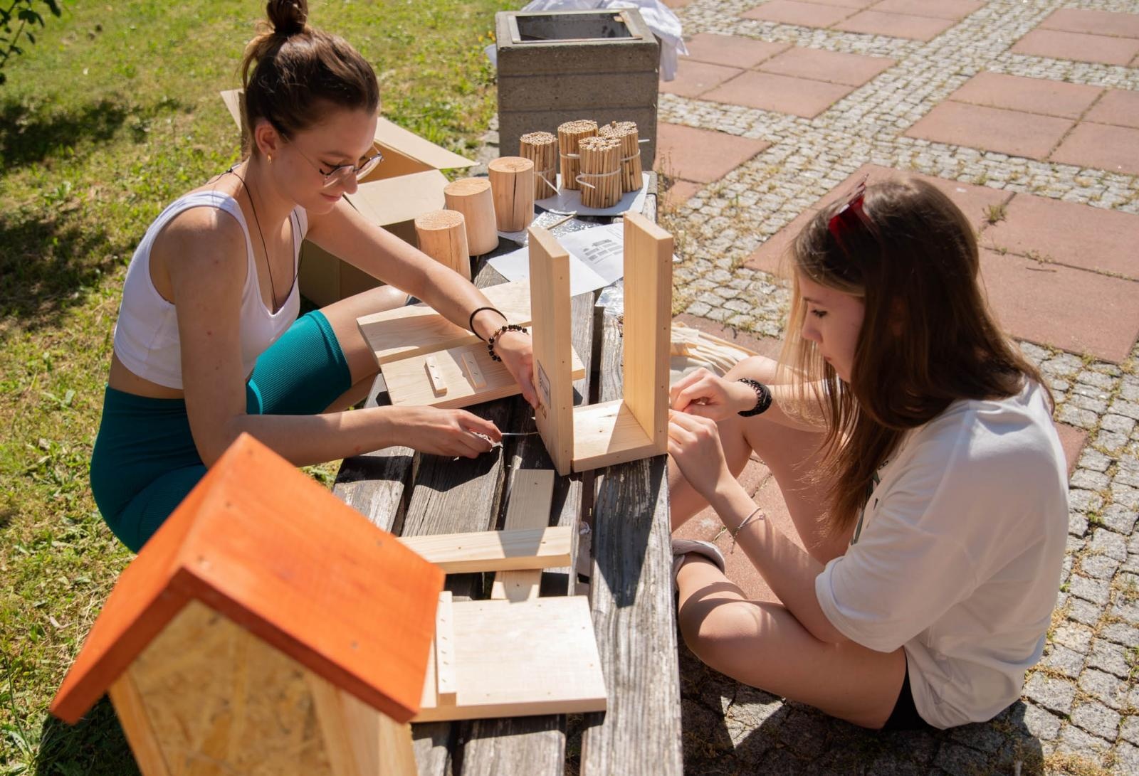 Zdjęcie w galerii na portalu naszraciborz.pl: Kolorowy piknik dzieciaków Kasprowicza [FOTO] wiadomości z regionu
