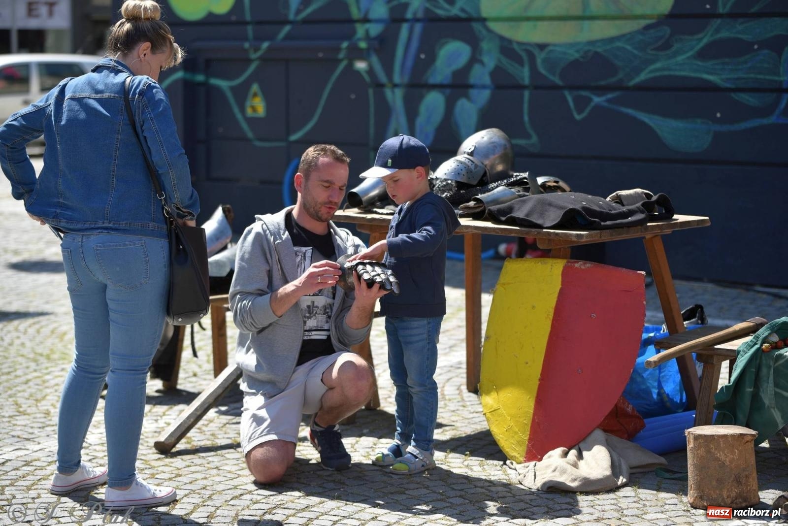 Zdjęcie w galerii na portalu naszraciborz.pl: Muzealny festiwal na placu Ofki Piastówny [FOTO i WIDEO] wiadomości z regionu