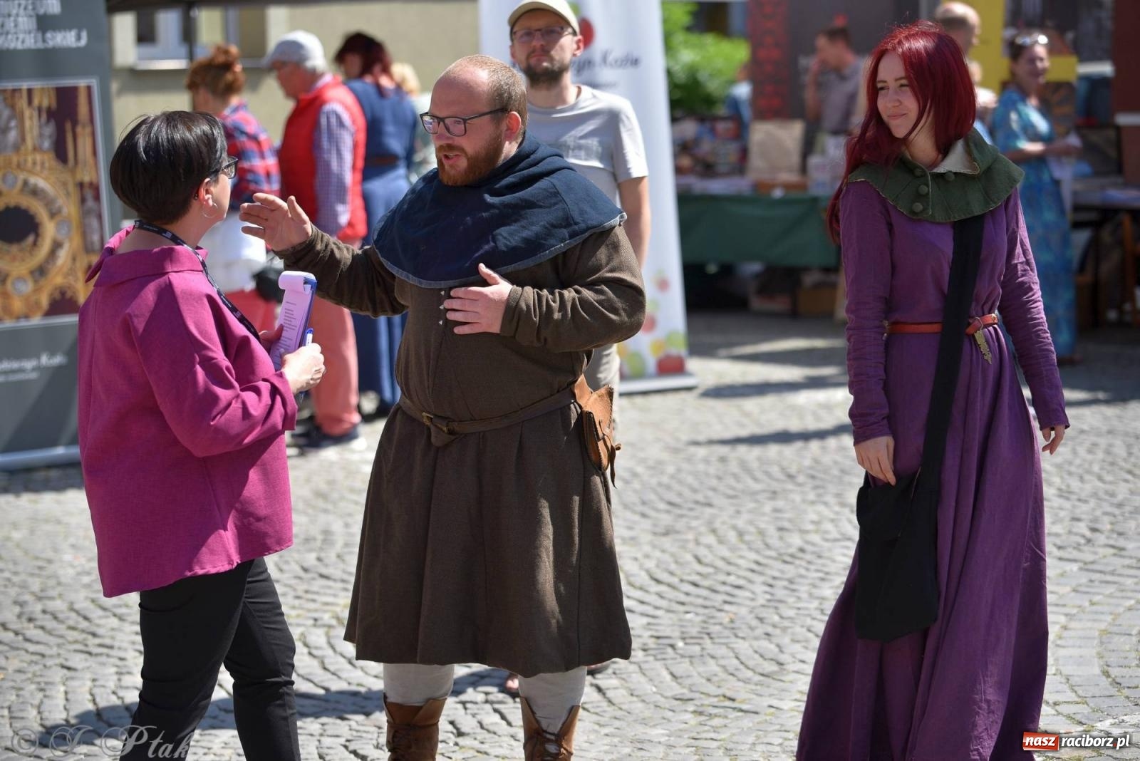 Zdjęcie w galerii na portalu naszraciborz.pl: Muzealny festiwal na placu Ofki Piastówny [FOTO i WIDEO] wiadomości z regionu