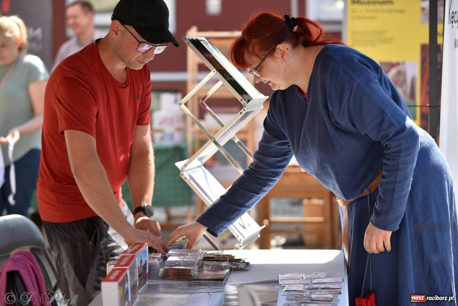 Zdjęcie w galerii na portalu naszraciborz.pl: Muzealny festiwal na placu Ofki Piastówny [FOTO i WIDEO] wiadomości z regionu