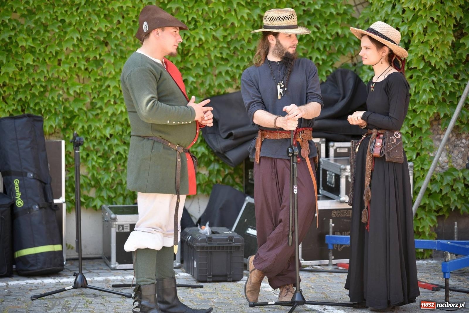 Zdjęcie w galerii na portalu naszraciborz.pl: Muzealny festiwal na placu Ofki Piastówny [FOTO i WIDEO] wiadomości z regionu