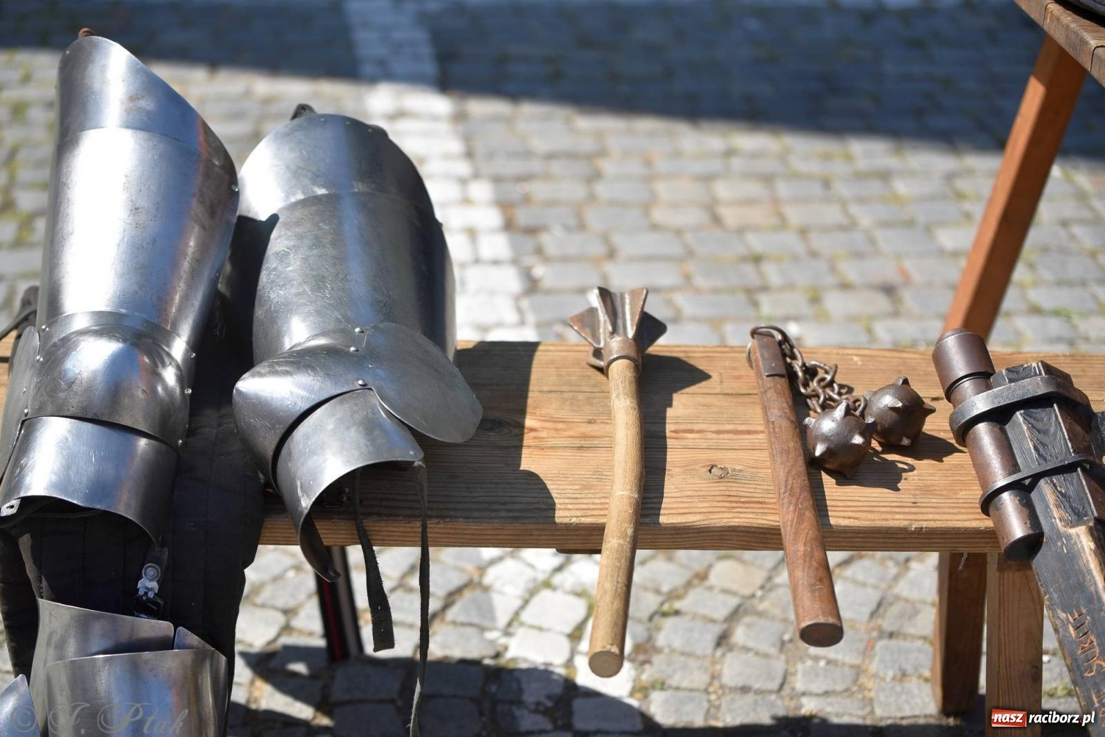 Zdjęcie w galerii na portalu naszraciborz.pl: Muzealny festiwal na placu Ofki Piastówny [FOTO i WIDEO] wiadomości z regionu