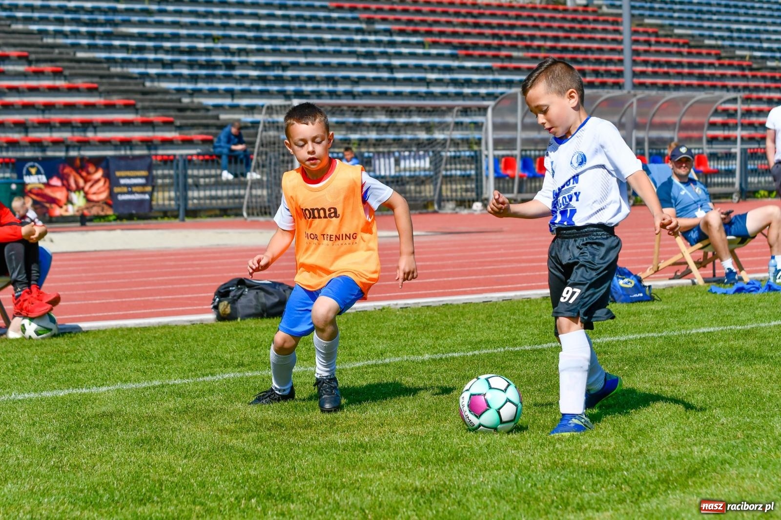Zdjęcie w galerii na portalu naszraciborz.pl: Racibórz TROPHY - mocno obsadzony turniej przy Zamkowej [FOTO] wiadomości z regionu