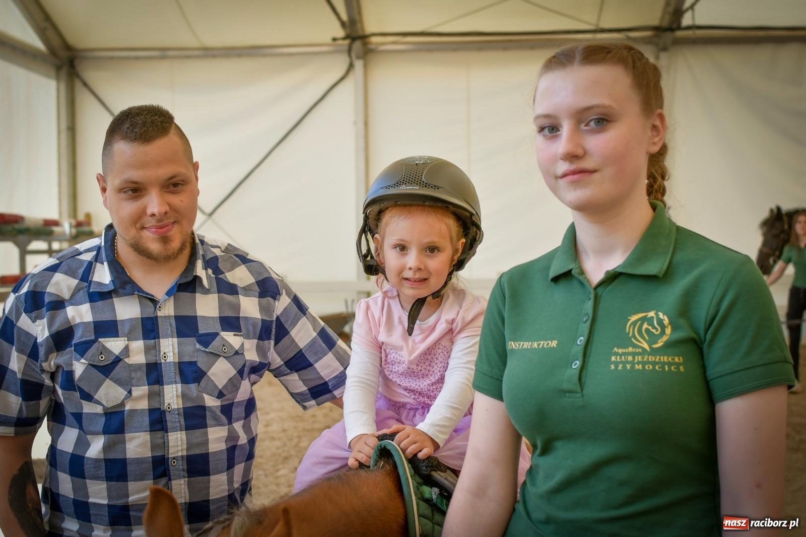 Zdjęcie w galerii na portalu naszraciborz.pl: Tłumy na Dniu Dziecka w klubie jeździeckim Aquabrax [FOTO i WIDEO] wiadomości z regionu