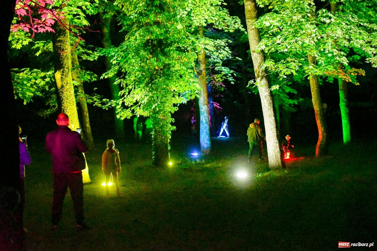 Zdjęcie w galerii na portalu naszraciborz.pl: Muzyczny FUN NAD ODRĄ do samego rana [FOTO i WIDEO] wiadomości z regionu