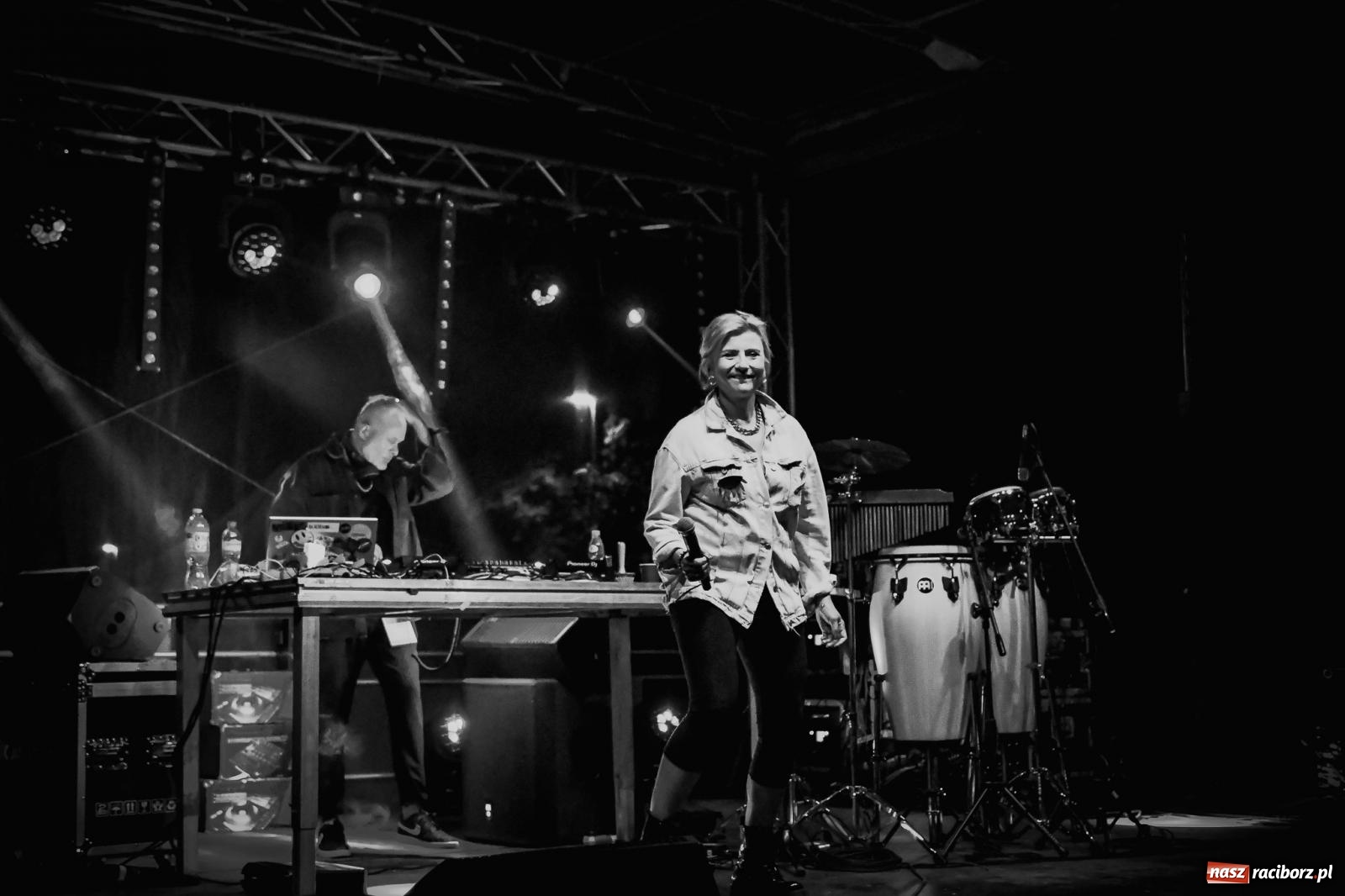 Zdjęcie w galerii na portalu naszraciborz.pl: Muzyczny FUN NAD ODRĄ do samego rana [FOTO i WIDEO] wiadomości z regionu