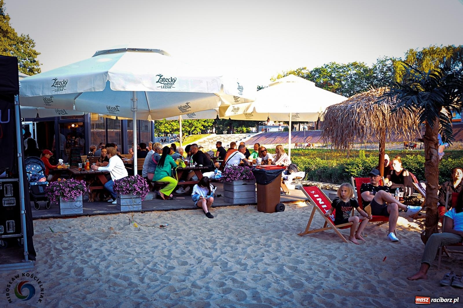 Zdjęcie w galerii na portalu naszraciborz.pl: Muzyczny FUN NAD ODRĄ do samego rana [FOTO i WIDEO] wiadomości z regionu