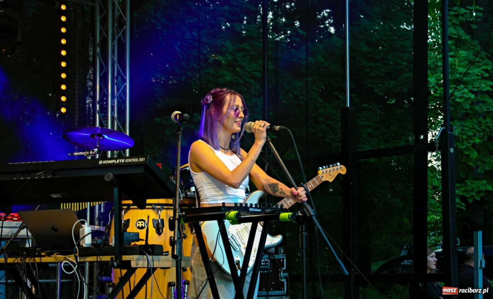 Zdjęcie w galerii na portalu naszraciborz.pl: Muzyczny FUN NAD ODRĄ do samego rana [FOTO i WIDEO] wiadomości z regionu