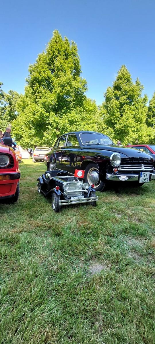 Zdjęcie w galerii na portalu naszraciborz.pl: Rajd Pruski znów zawitał na ziemię raciborską wiadomości z regionu