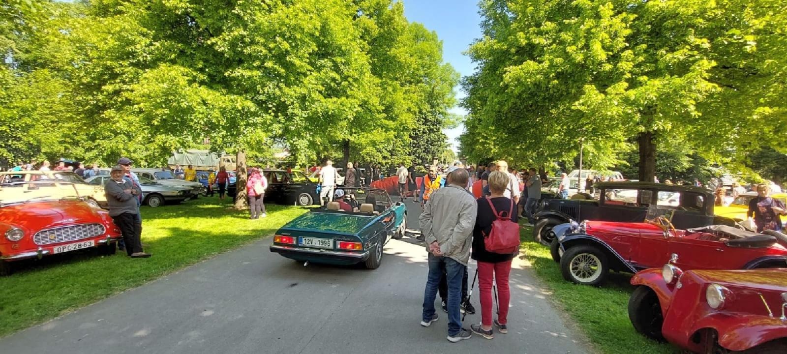 Zdjęcie w galerii na portalu naszraciborz.pl: Rajd Pruski znów zawitał na ziemię raciborską wiadomości z regionu