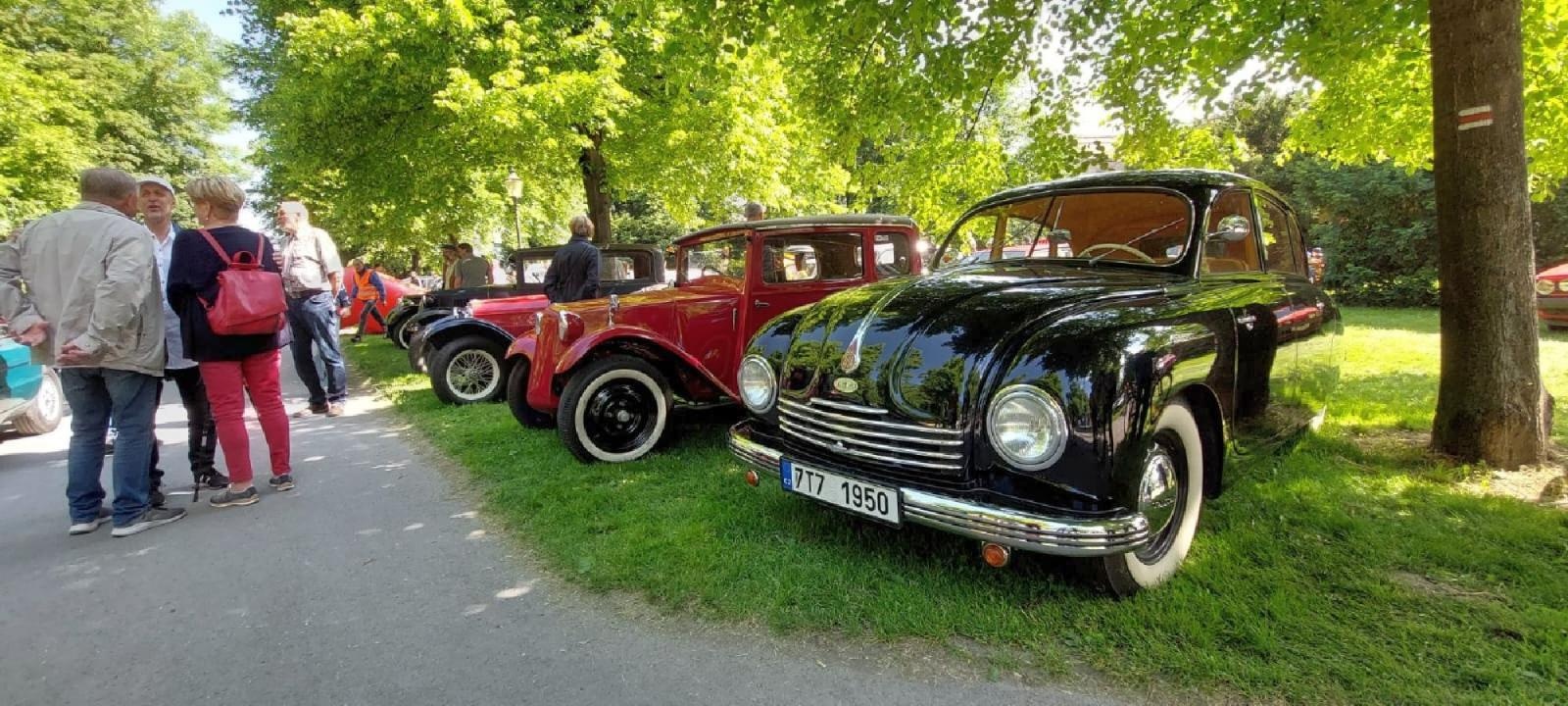 Zdjęcie w galerii na portalu naszraciborz.pl: Rajd Pruski znów zawitał na ziemię raciborską wiadomości z regionu