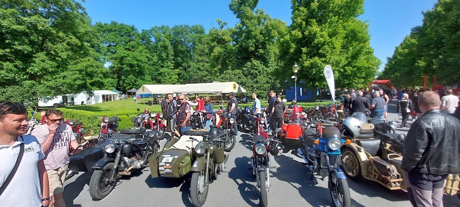 Zdjęcie w galerii na portalu naszraciborz.pl: Rajd Pruski znów zawitał na ziemię raciborską wiadomości z regionu