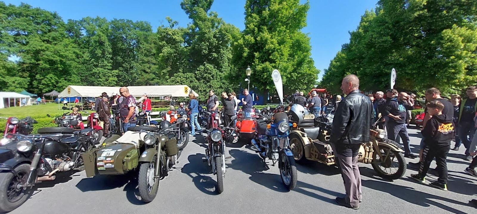 Zdjęcie w galerii na portalu naszraciborz.pl: Rajd Pruski znów zawitał na ziemię raciborską wiadomości z regionu