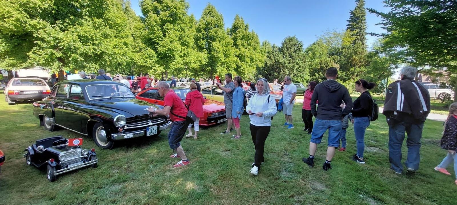 Zdjęcie w galerii na portalu naszraciborz.pl: Rajd Pruski znów zawitał na ziemię raciborską wiadomości z regionu