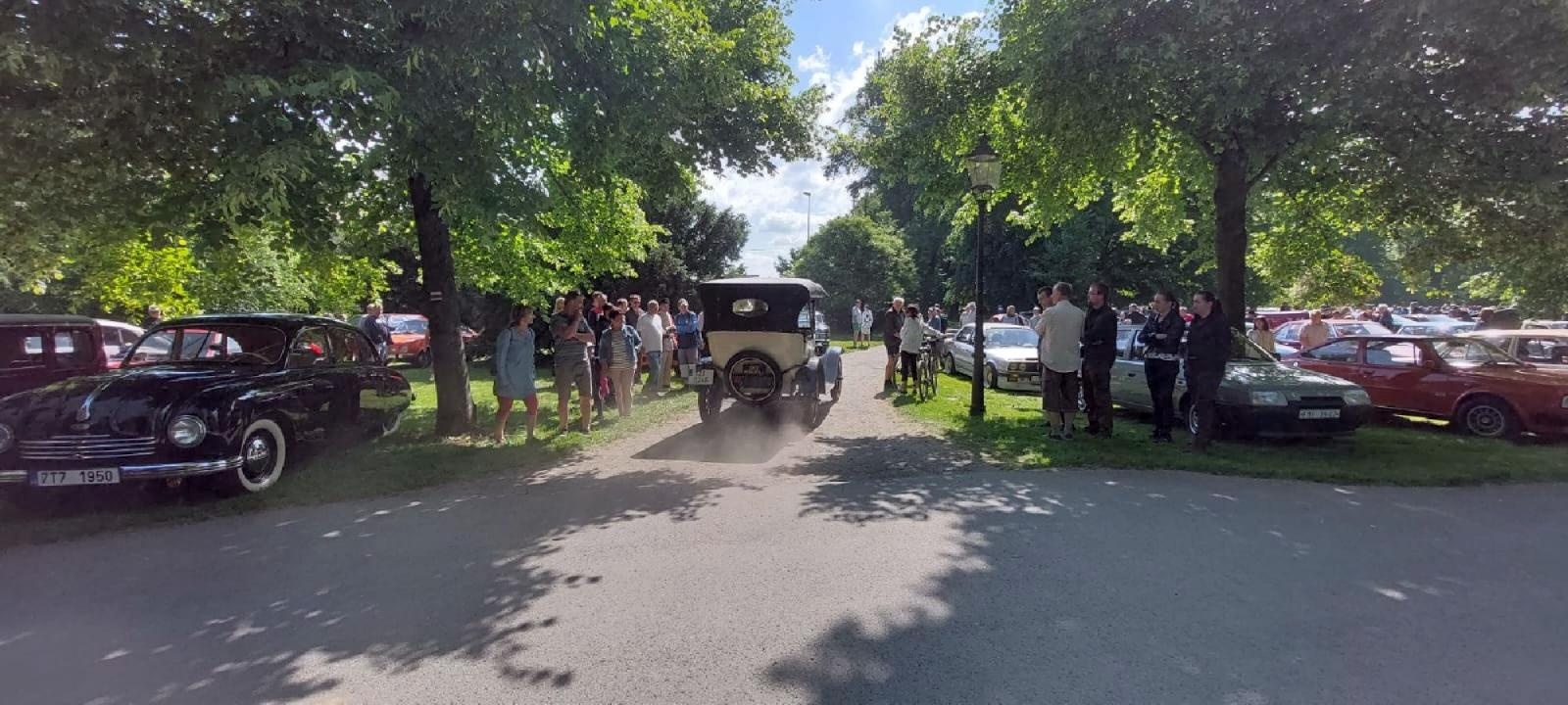 Zdjęcie w galerii na portalu naszraciborz.pl: Rajd Pruski znów zawitał na ziemię raciborską wiadomości z regionu