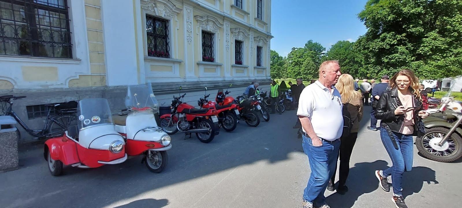 Zdjęcie w galerii na portalu naszraciborz.pl: Rajd Pruski znów zawitał na ziemię raciborską wiadomości z regionu