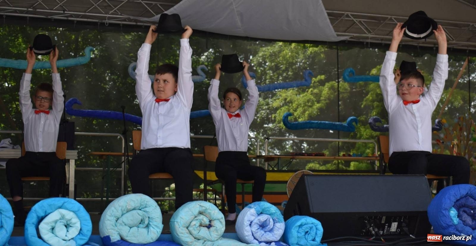 Zdjęcie w galerii na portalu naszraciborz.pl: Dziesiątka i przyjaciele na raciborskim zamku [FOTO i WIDEO] wiadomości z regionu