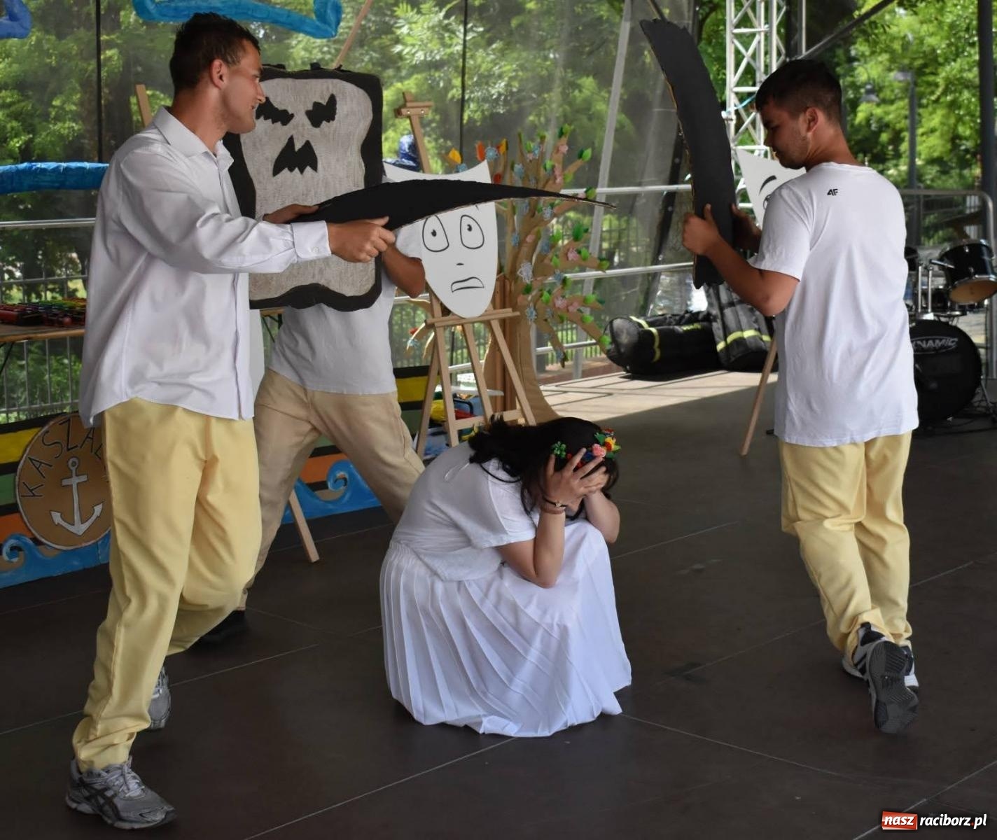 Zdjęcie w galerii na portalu naszraciborz.pl: Dziesiątka i przyjaciele na raciborskim zamku [FOTO i WIDEO] wiadomości z regionu